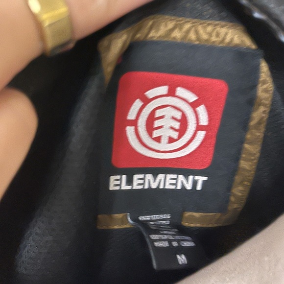 Element Windbreaker - Picture 5 of 5